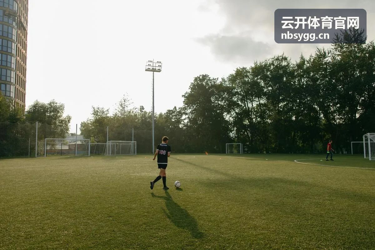 云开体育官网场馆时段预订的篮球场地实景